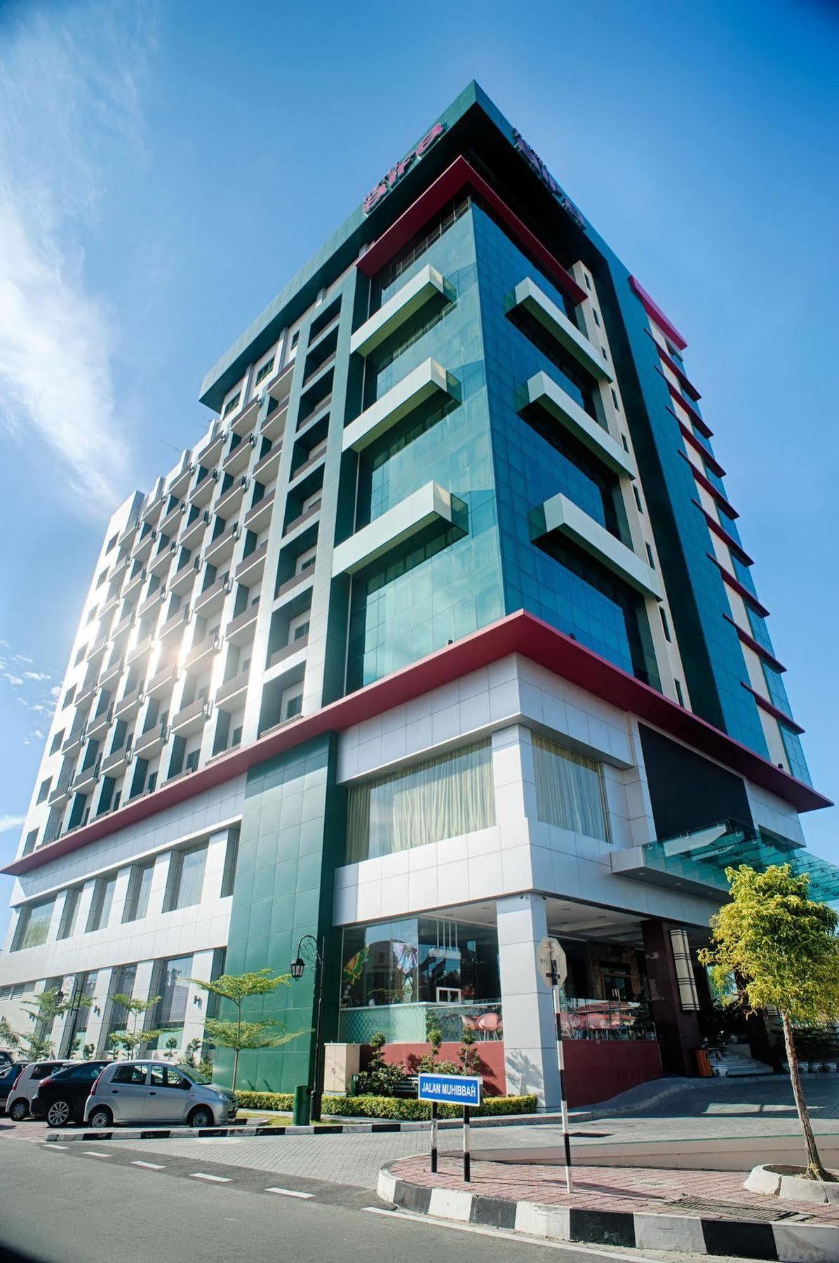 Hotel Aifa Labuan Exterior photo